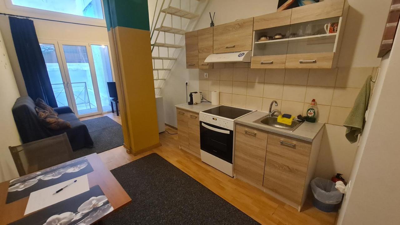 Апартаменты Cozy Mezonette Near City Center Athens Near Metro Station Экстерьер фото